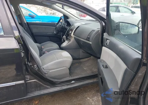 2010 Nissan Sentra 2.0S z USA, uszkodzony, nr VIN 3N1AB6AP9AL637747